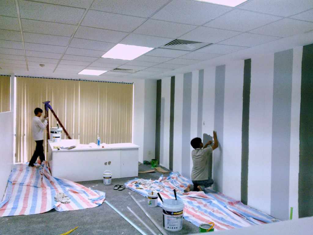 sửa chữa cải tạo nhà Quảng Ngãi Thi công hoàn thiện tường và trần trong quá trình cải tạo nhà